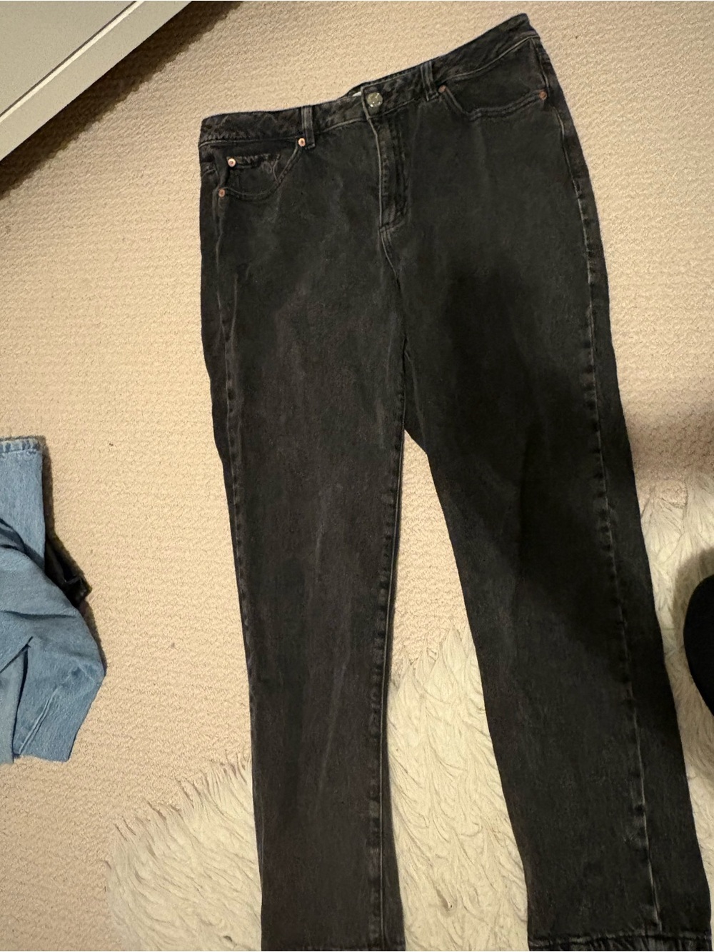 40 FOR BOTH

Black & Light Wash High-Waist Straight Leg Jeans